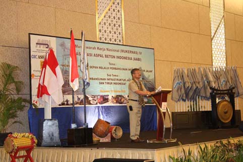 Sambutan dari Gubernur Sulawesi Selatan